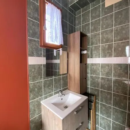 Holiday home L'olivier Avec Piscine Vallon-Pont-d'Arc